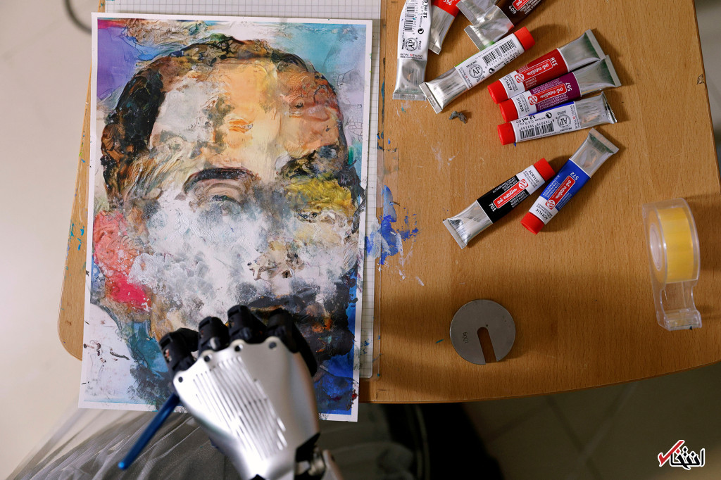 ۱ میلیون دلار درامد