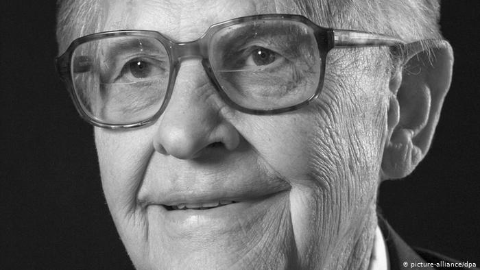 دهخدا &laquo;ایران&zwnj;دوست&raquo; خطابش می&zwnj;کرد/ یکی از حامیان نام حقیقی خلیج&zwnj;فارس بود