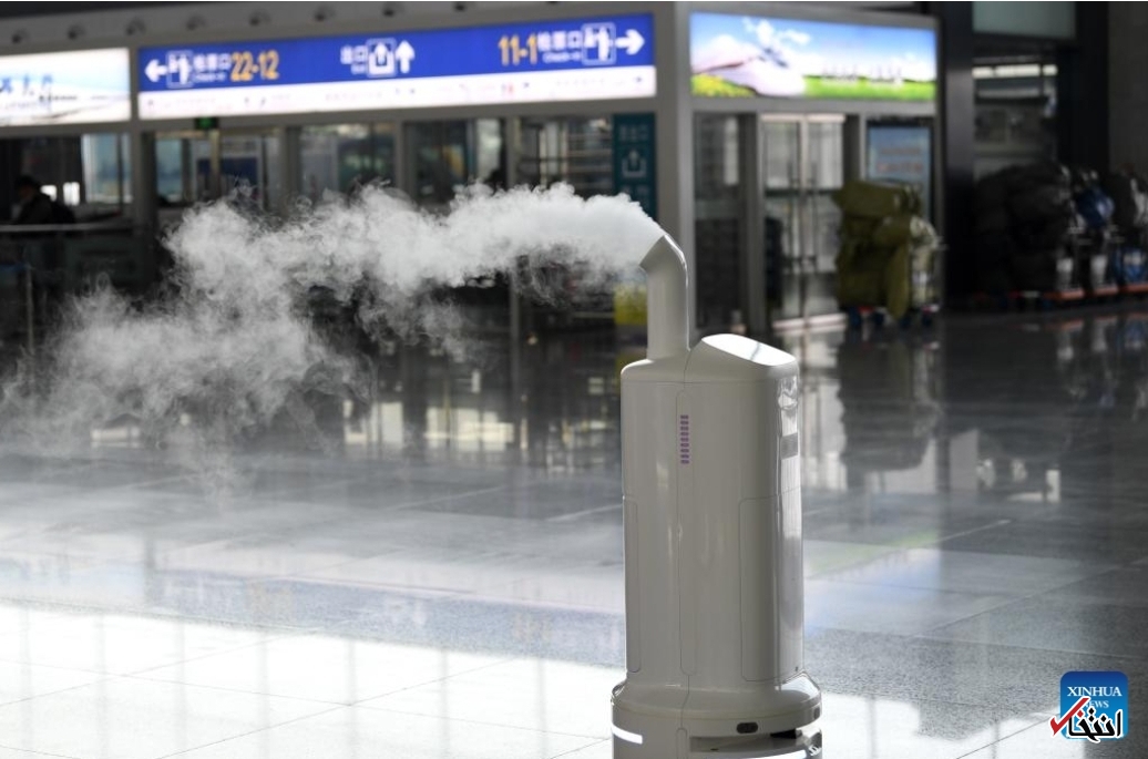 حضور پررنگ ربات&zwnj;ها در ایستگاه راه آهن چین