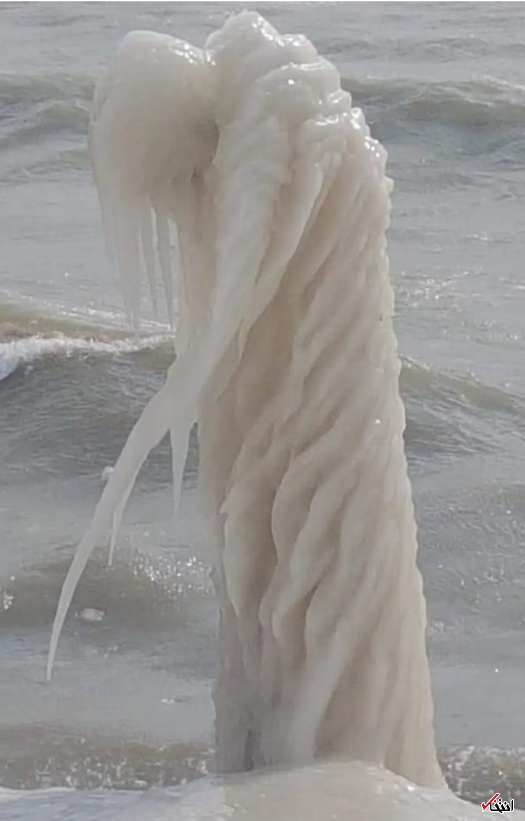 حمله ارواح یخی به خانه مرد کانادایی