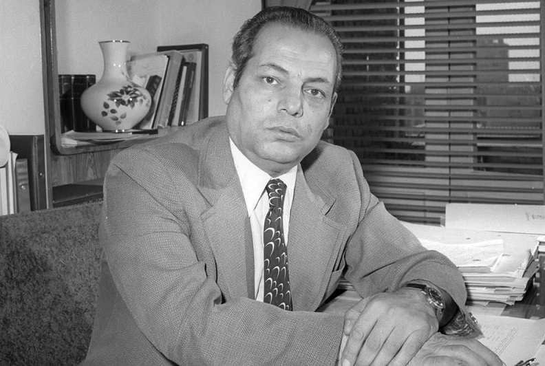 گاز را آتش می&zwnj;زنیم ولی رایگان به شوروی نمی&zwnj;دهیم