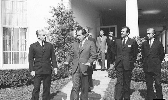 قسمت ۶/ نقشه&zwnj;ی عملی کودتای وطنی!/ طرح&zwnj;ى&zwnj;ریزی برای انهدام مخازن نفت و بنزین ایستگاه راه&zwnj;آهن