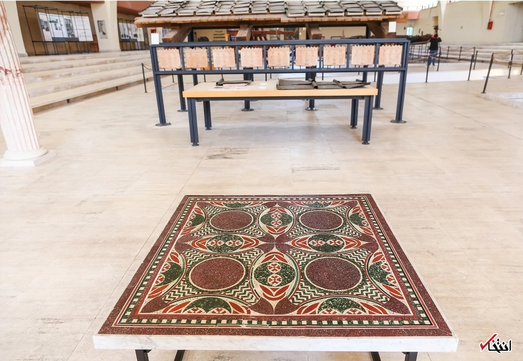 کشف موزائیک رومی ۲۰۰۰ ساله در آشپزخانه یک آپارتمان