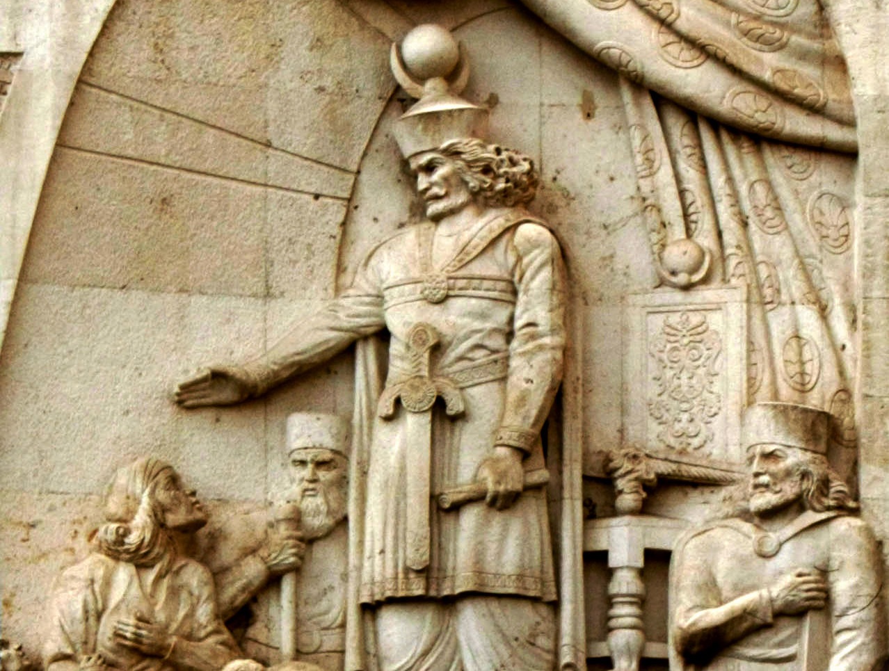 انوشیروان عادل بود یا ظالم؟ در پاسخ به سخن&zwnj;گوی شورای شهر تهران